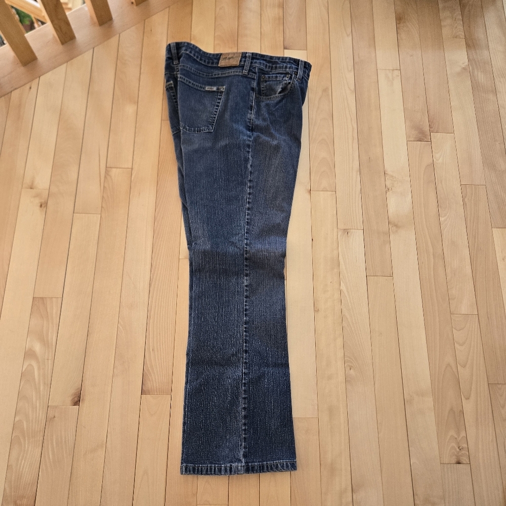 Levi Strauss Blue Jeans – Vintage – Approx. Size 14/16